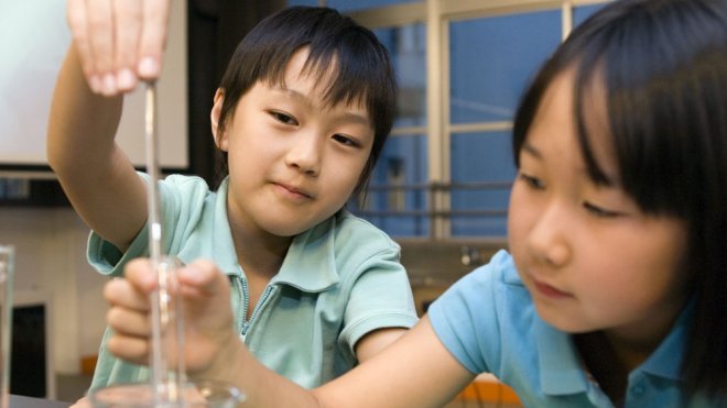 Termómetro casero con material reciclado. Ciencia para niños