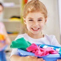 Tareas del hogar para niños según su edad