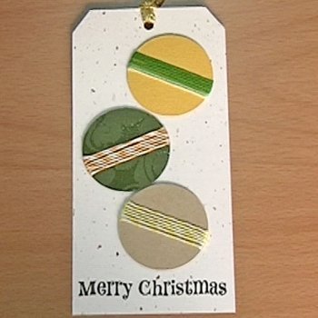 Postales para Navidad, tarjeta con bolas. Manualidades con niños