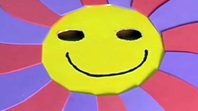 Disfraces caseros, hacer una mascara de flor para los niños