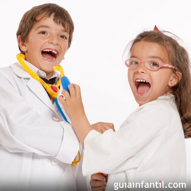 Cuando los niños juegan a tocarse con otros niños ¿qué hacer?