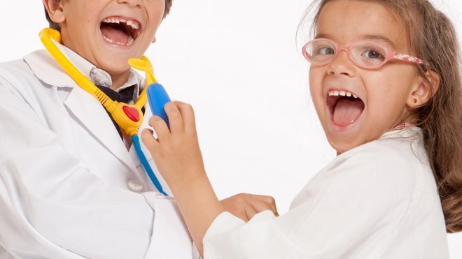 Cuándo los niños juegan a tocarse con otros niños ¿qué hacer?