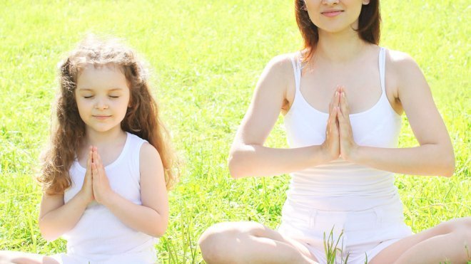 Yoga con las manos. Cómo enseñar mudras a los niños