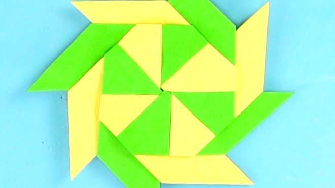 Estrella modular de papel. Origami fácil para niños
