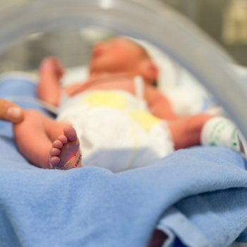 Bebés adictos a las drogas desde el embarazo