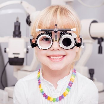 Cuándo aparece la miopía en los niños