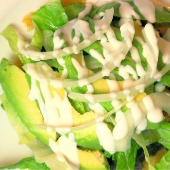 Receta de tostada de tinga. Receta popular en México