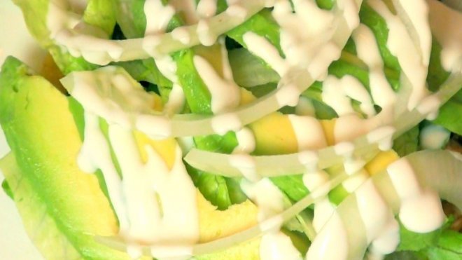 Receta de tostada de tinga. Receta popular en México