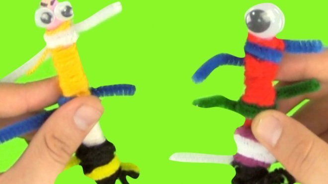 Cómo hacer marionetas con palos y lana. Manualidad infantil