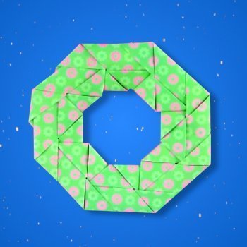 Corona navideña de papel