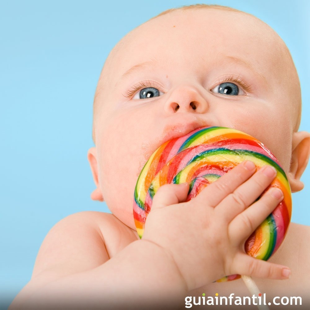 10 alimentos que no debe tomar el bebé