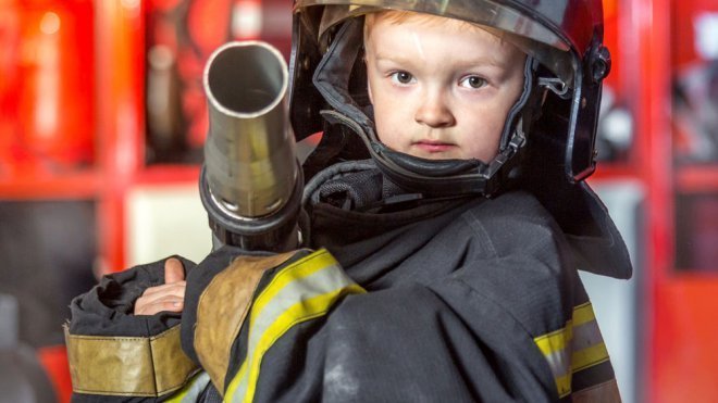 Herramientas de los bomberos. Vídeos de profesiones para niños