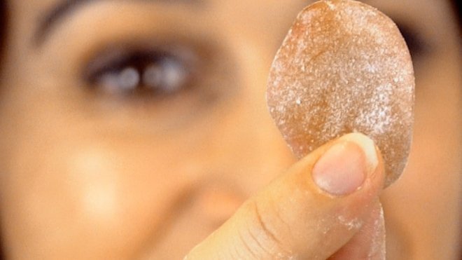 Cómo hacer caramelos caseros para la tos de los niños