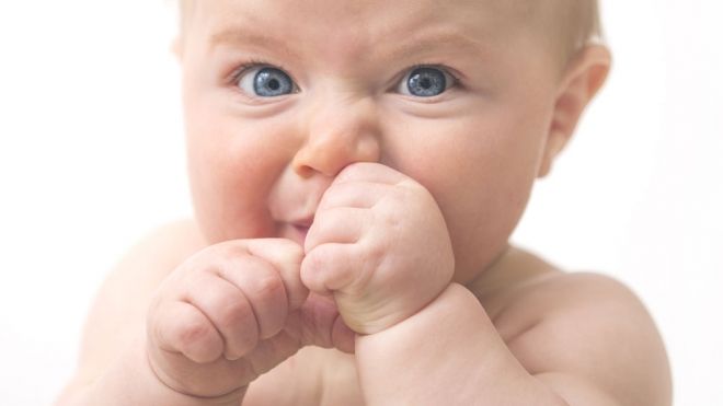 6 nombres de bebés prohibidos en todo el mundo y otros nombres raros
