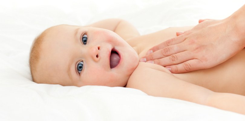 Cuida la piel de tu bebé con Eryplast. Cuida la piel de tu bebé con Eryplast.