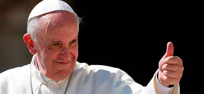 El papa anima a amamantar a los bebé en la Capilla Sixtina