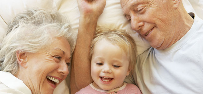 La población crece, los niños disminuyen La población crece, los niños disminuyen