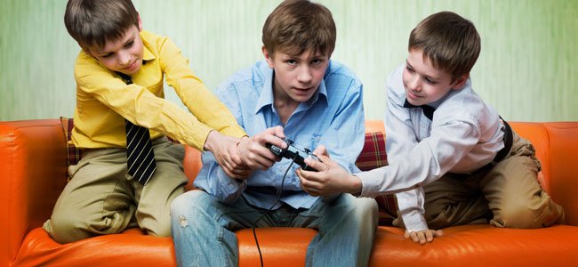 Cosas que pasan entre hermanos Cosas que pasan entre hermanos