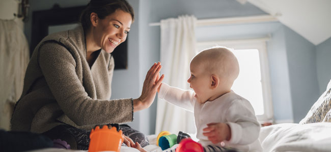 Los deditos. Canción para jugar con los dedos de los bebés Los deditos. Canción para jugar con los dedos de los bebés