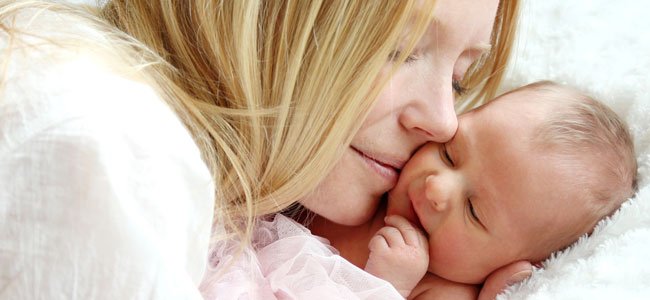 Madre con su recién nacido