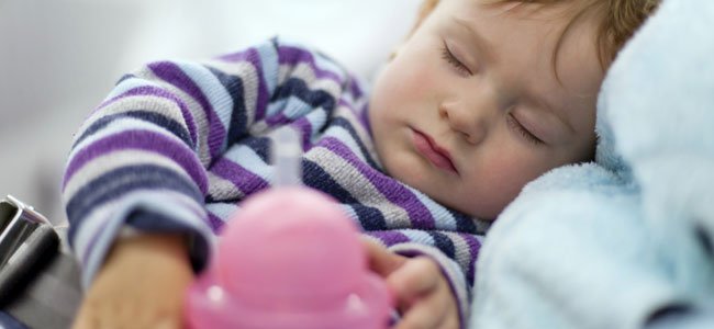 Bebé duerme