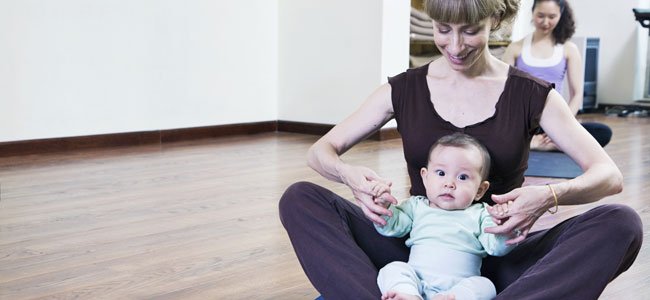 Yoga para bebés y mamás Yoga para bebés y mamás
