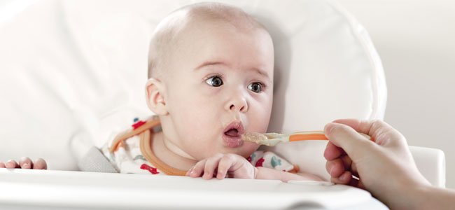 Destete y alimentación el sexto mes del bebé Destete y alimentación el sexto mes del bebé