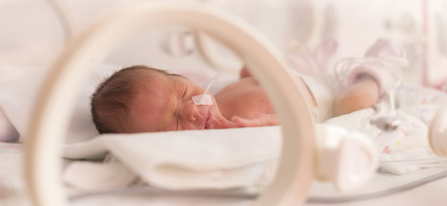Decálogo de los derechos del bebé prematuro Bebé prematuro