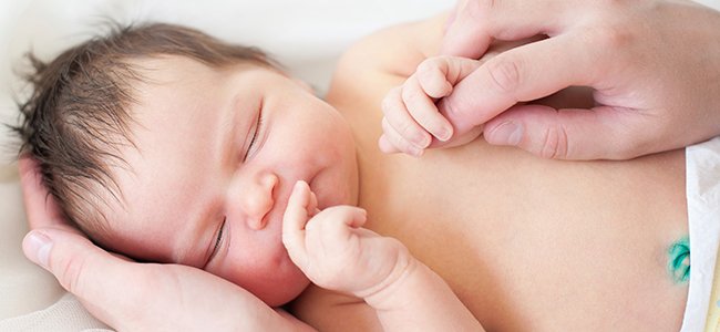 Por qué el gorro para los recién nacidos tiene sentido solo para las fotos