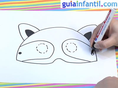 Antifaz de un mapache para dibujar. Paso 4.