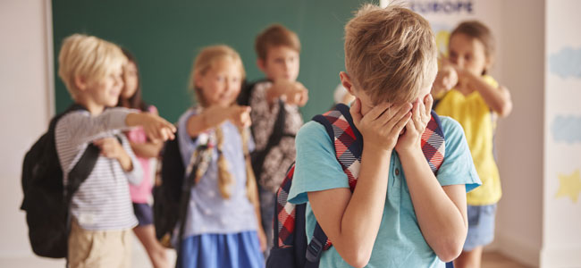 Qué hacer si al niño le ponen apodos despectivos en la escuela