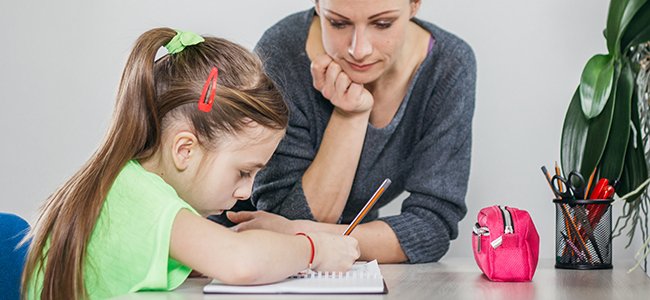 Supervisión de los deberes de los niños