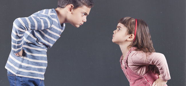 Por qué no debemos obligar a los niños a hacer las paces o pedir perdón