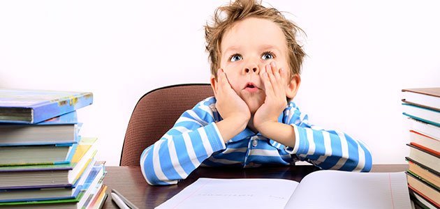 Cómo tratar el estrés infantil Niño estresado