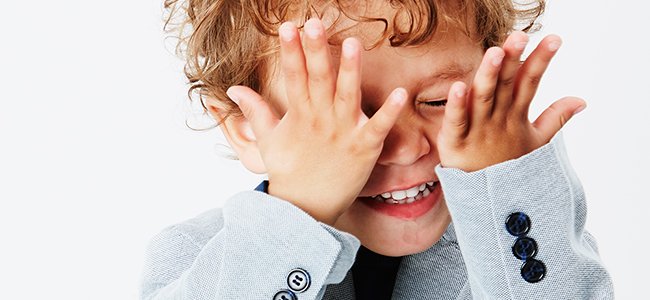 Niños muy vergonzosos