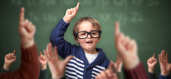 Los niños han de aprender a hablar en público Los niños han de aprender a hablar en público