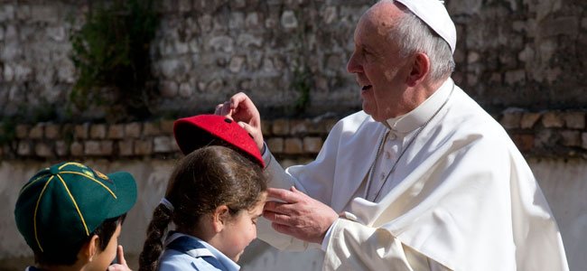 Las preguntas de los niños al Papa Francisco Papa Francisco con niños