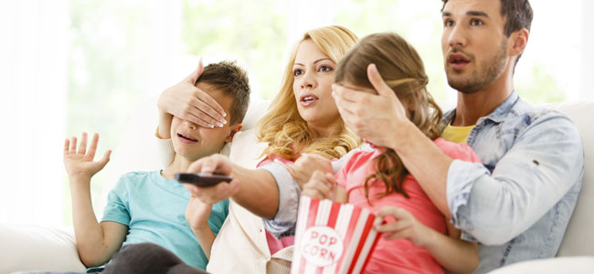 El peligro de que los niños vean videos musicales