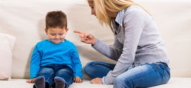 Evita el sarcasmo con tus hijos