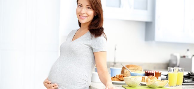 El error de comer por dos en el embarazo