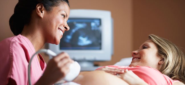 Embarazada se hace eco