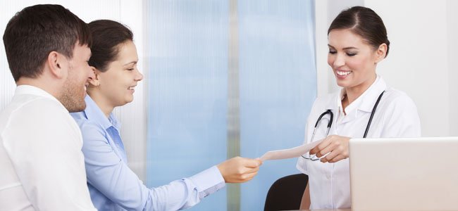 Quedarse embarazdaa con ayuda Pareja en médico busca embarazo