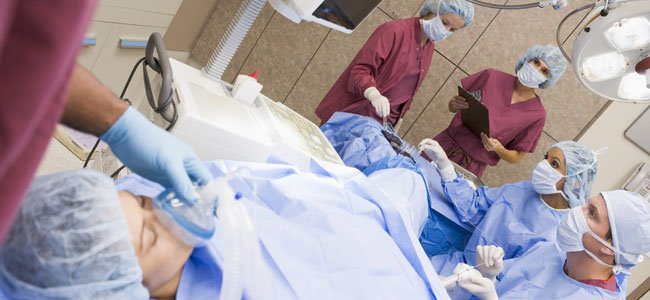 Nace un bebé tras un transplante de útero Nace un bebé tras un transplante de útero