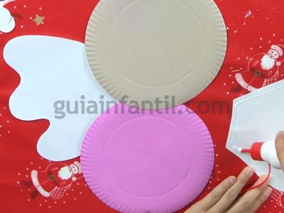 Ángel de Navidad con platos de cartón. Paso 3 Ángel de Navidad con platos de cartón. Paso 3