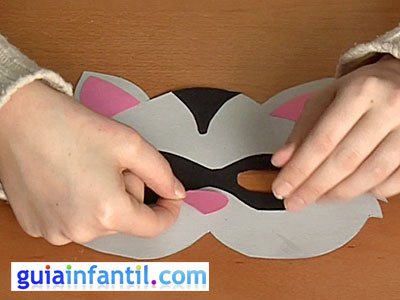 Antifaz de mapache paso 5