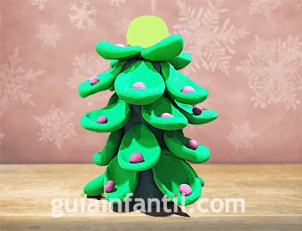 Árbol de Navidad de plastilina