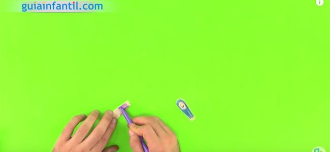 Manualidades con palos de helado. Paso 3