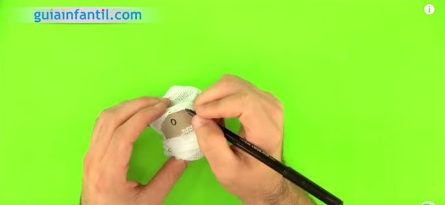 Belén de Navidad con rollos de papel. Paso 5 Belén de Navidad con rollos de papel. Paso 5