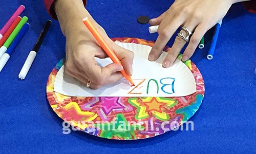 Buzón para papá. Día del padre. Paso 3