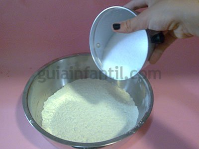 Corazón de pasta de sal. Paso 1 Corazón de pasta de sal. Paso 1